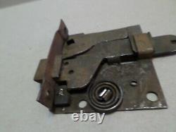 1935 1936 Ford coupe tudor new usa made left hand door lock 48-702411