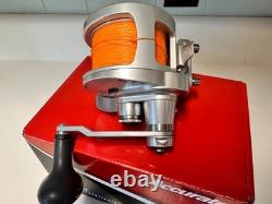 Accurate Valiant 2 800N Lever Drag 2 Speed Reel Right Hand MADE IN USA NEW