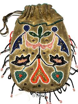 Antique Native American Indian Beaded Medicine Bag 1880's -1920's