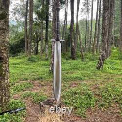 Custom Handmade Carbon Steel Blade Celtic Leaf Sword Hunting Sword Camping