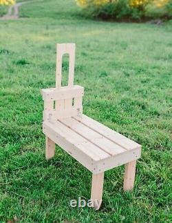 Goat Hoof & Milk Stand for Dwarf & Pygmy Goats 32-inch Hand-Crafted Natural Pine