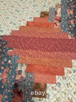 Hand-Quilted Log Cabin. Vintage Pinks/Blues/White Florals. Excellent Condition