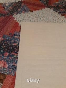 Hand-Quilted Log Cabin. Vintage Pinks/Blues/White Florals. Excellent Condition