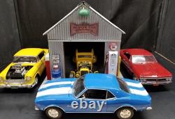 Muscle Car Garage Diorama Display, 118th Scale, New, Hand Crafted, 1-bay