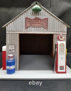 Muscle Car Garage Diorama Display, 118th Scale, New, Hand Crafted, 1-bay