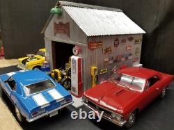 Muscle Car Garage Diorama Display, 118th Scale, New, Hand Crafted, 1-bay