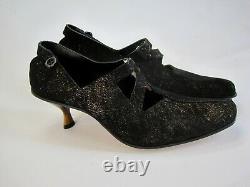 NWOT Cydwoq Vintage Hand Made in the USA Black Leather Metallic Kitten Heels 38