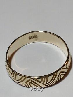 SOLID 10k YELLOW GOLD RING SIZE 7.25 MADE IN USA