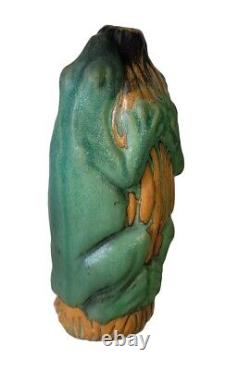 VINTAGE Majolica Frogs Sculptural Piece Hand Made Ceramic 9 Inches USA