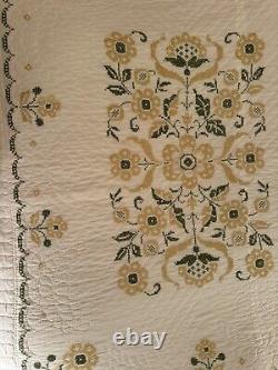 Vintage 1950'sUSA HANDMADE Quilted & Cross StitchedNo Holes or TearsNiceBR