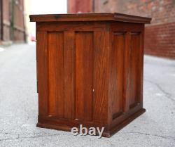Vintage Antique Slot Machine Stand Wood Counter table Kitchen Island bar Podium