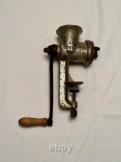 Vintage Meat Grinder, Made in USA, Hand cranked