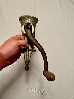 Vintage Meat Grinder, Made in USA, Hand cranked
