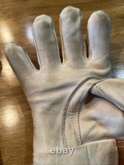 White Rubber Co Electrical Insulating Gloves Size 10 Curved Hand Made In The USA