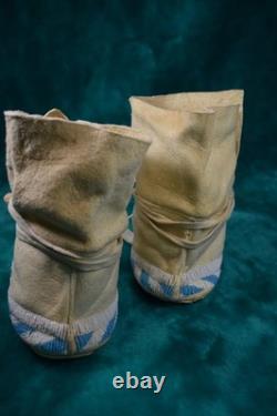 Wind River Shoshone Moccasins, Hard Soles, Hand Made USA, NEVER WORN
