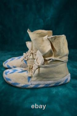 Wind River Shoshone Moccasins, Hard Soles, Hand Made USA, NEVER WORN