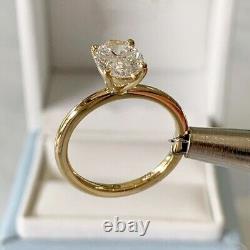 Bague de fiançailles solitaire en or jaune massif 14 carats avec moissanite taillée en ovale de 1,97 carat