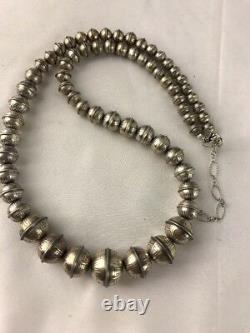 Banc Emboîté Main Perles Navajo Gradué Collier De Perles D'argent Sterling 20 335