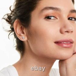 Boucles d'oreilles clous en diamant naturel rond de 1,05 carat à 6000 $ en or blanc 14K