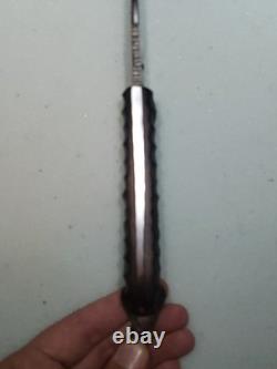 Couteau de bushcraft fait main sur mesure