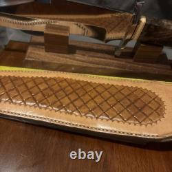 Couteau de camping fait main Charles Clifton 15 étui sur mesure