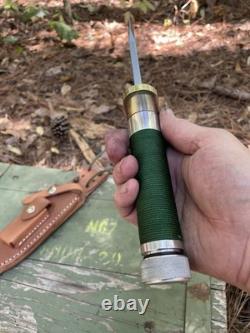 Couteaux Muraux, Modèle 17 Astro Personnalisé avec Étui Modèle C