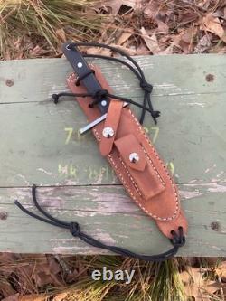 Couteaux muraux, modèle 17 Astro avec fourreau modèle C