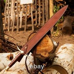 Épée viking en acier damassé fait main, double tranchant, pleine tang et étui