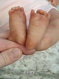 Fabriqué Aux États-unis 16 Preemie Full Body Silicone Baby Girl Doll Abigail