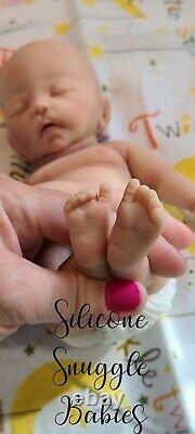 Fabriqué Aux Etats-unis 8 Micro Preemie Full Body Silicone Baby Girl Doll Izzy