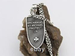 Nouveau fait à la main aux États-Unis. Collier d'ange de l'archange Saint Michel en argent sterling 925.