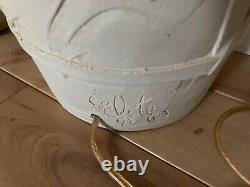 Paire de lampes de table en céramique signée ELITE 93 de couleur sable fait main vintage