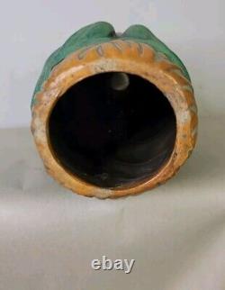 Pièce sculpturale vintage en céramique de grenouilles en majolique fabriquée à la main de 9 pouces aux États-Unis