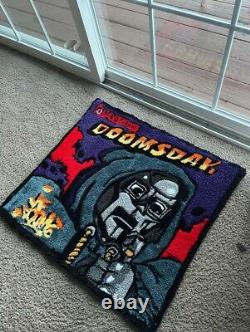 Tapis MF Doom Rug fait main, Tapis à touffes, Couverture d'album Doomsday Hip Hop