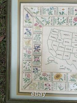 Vintage Framed Brodé États-unis Carte Des États Et Des Fleurs D'état