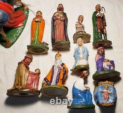 Vintage Holland Mold Set De Nativité Peint À La Main 13figures Dans Le Total Des États-unis Fabriqués