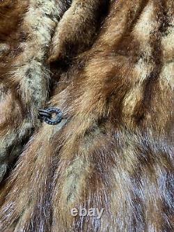 Vintage Miller Amber Muk Muskrat Longue Fourrure En Manteau Avec Des Menottes